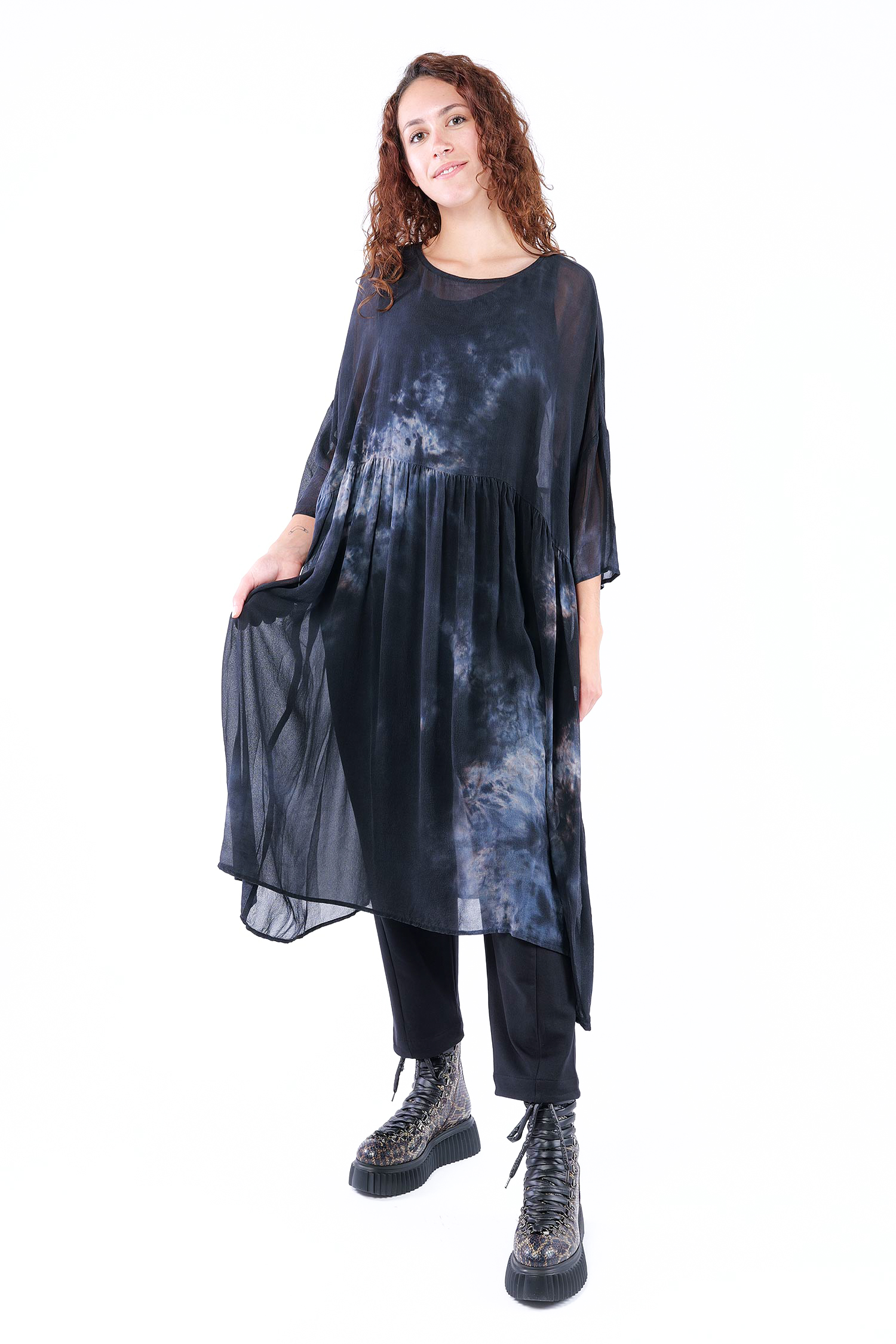 Oversize Seidenkleid - Anschein - Holdtrue