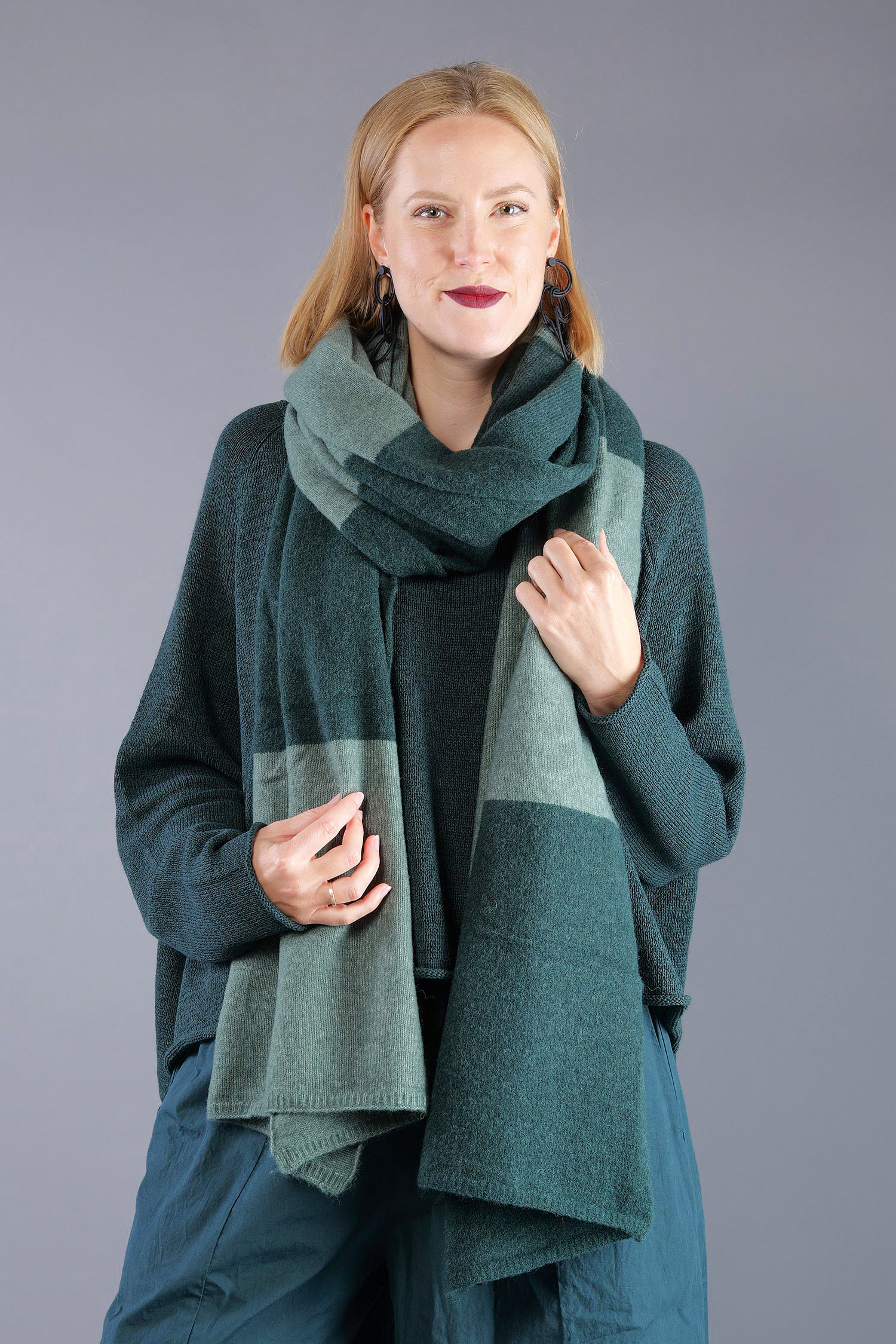 Knitted scarf - Forest park - 2263487705