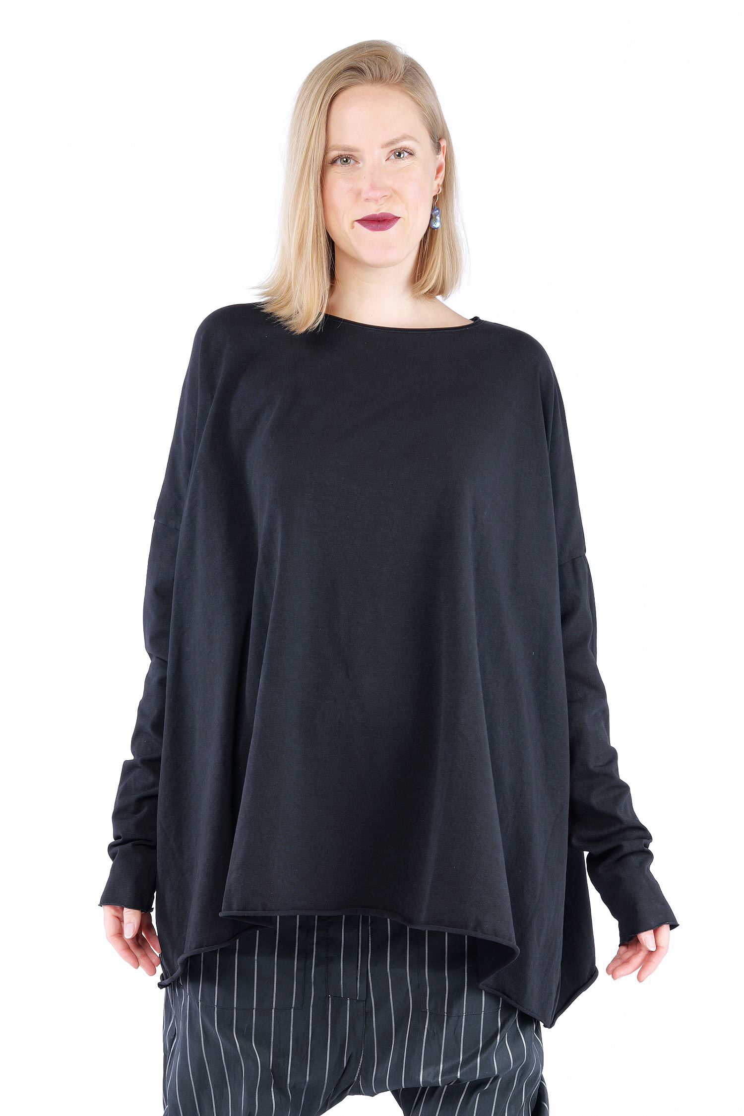 Oversize Longsleeve - Schwarz - Lessmore
