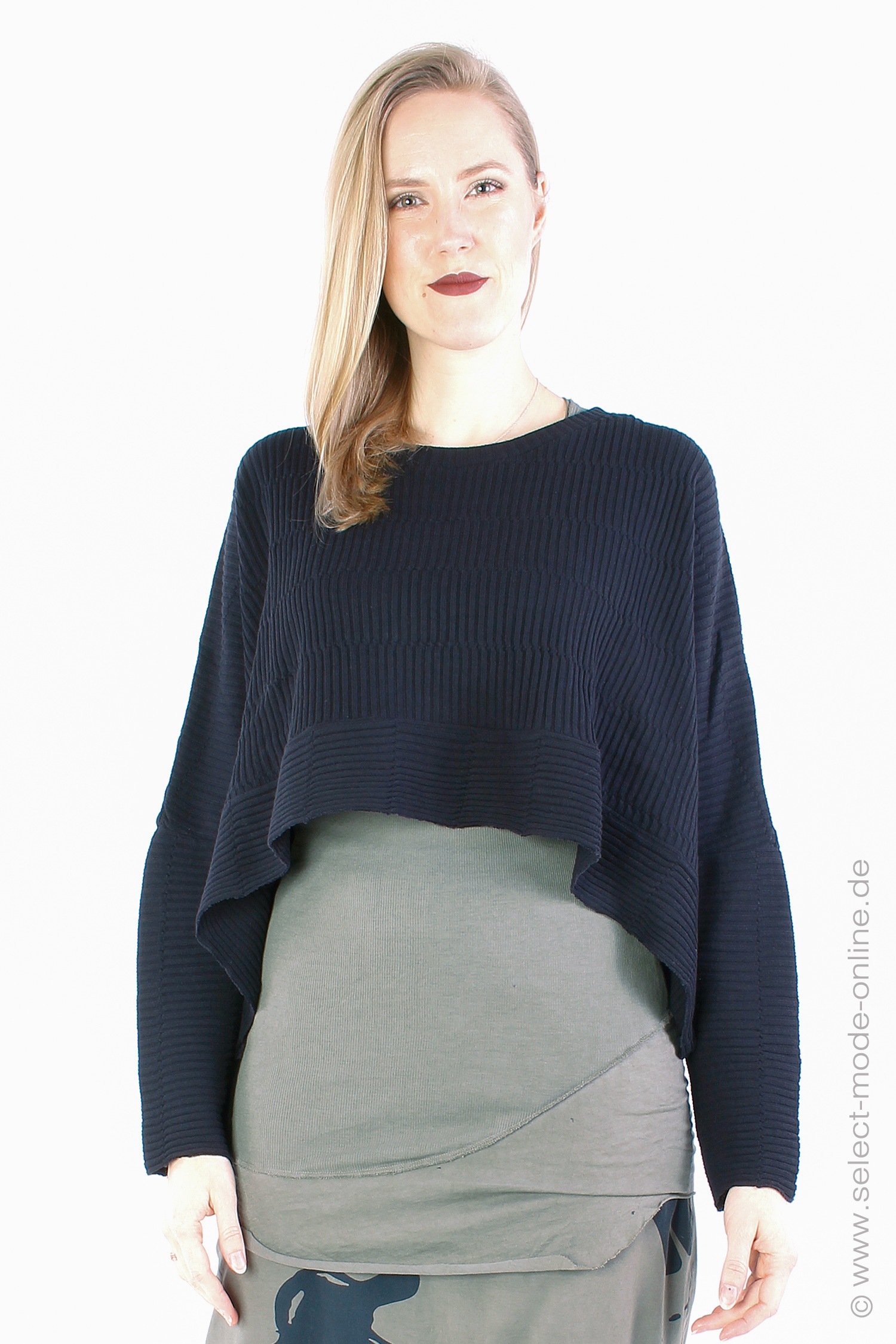 Knit pullover - black - Leysa