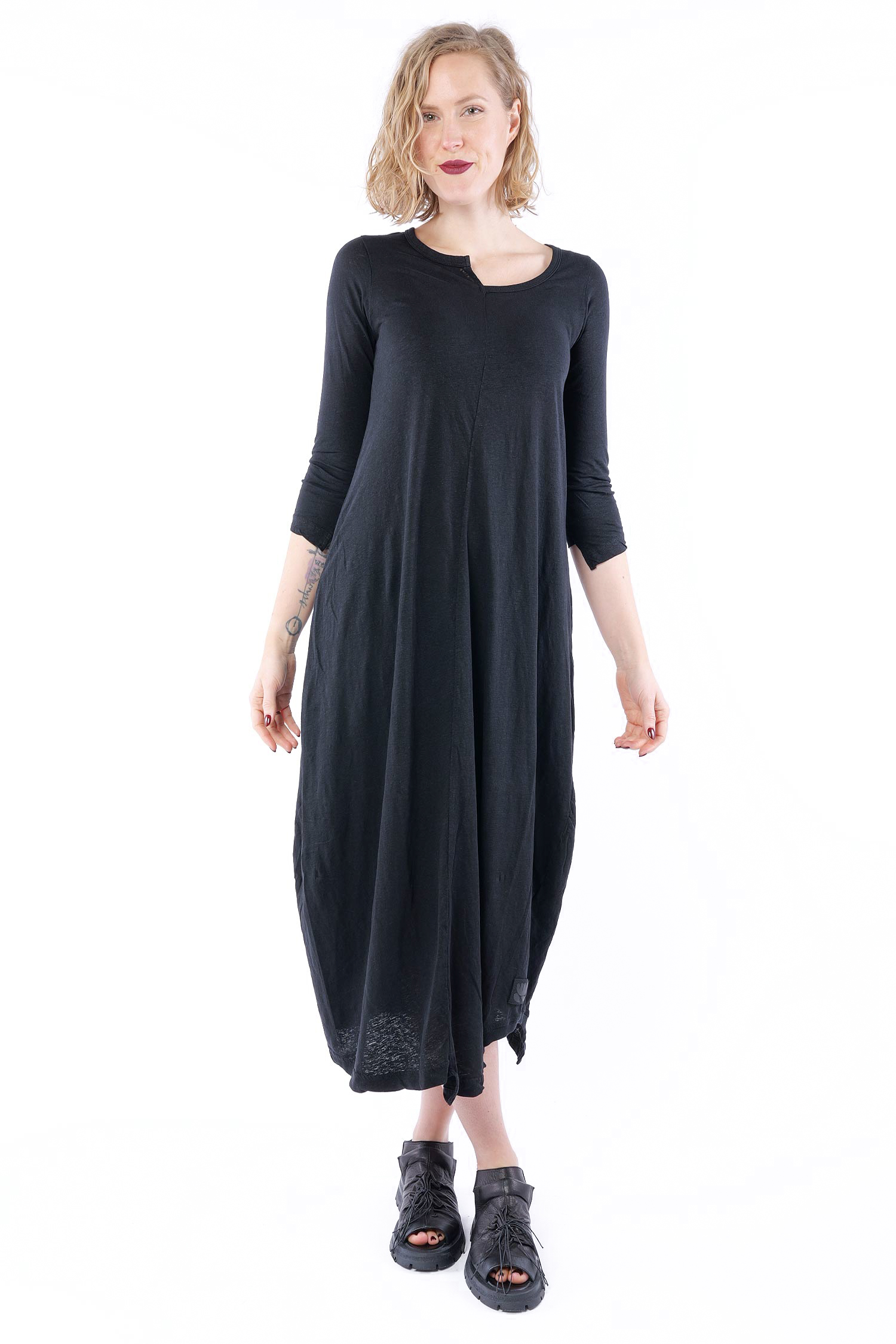 Tulpiges Kleid - Schwarz - 1263650904