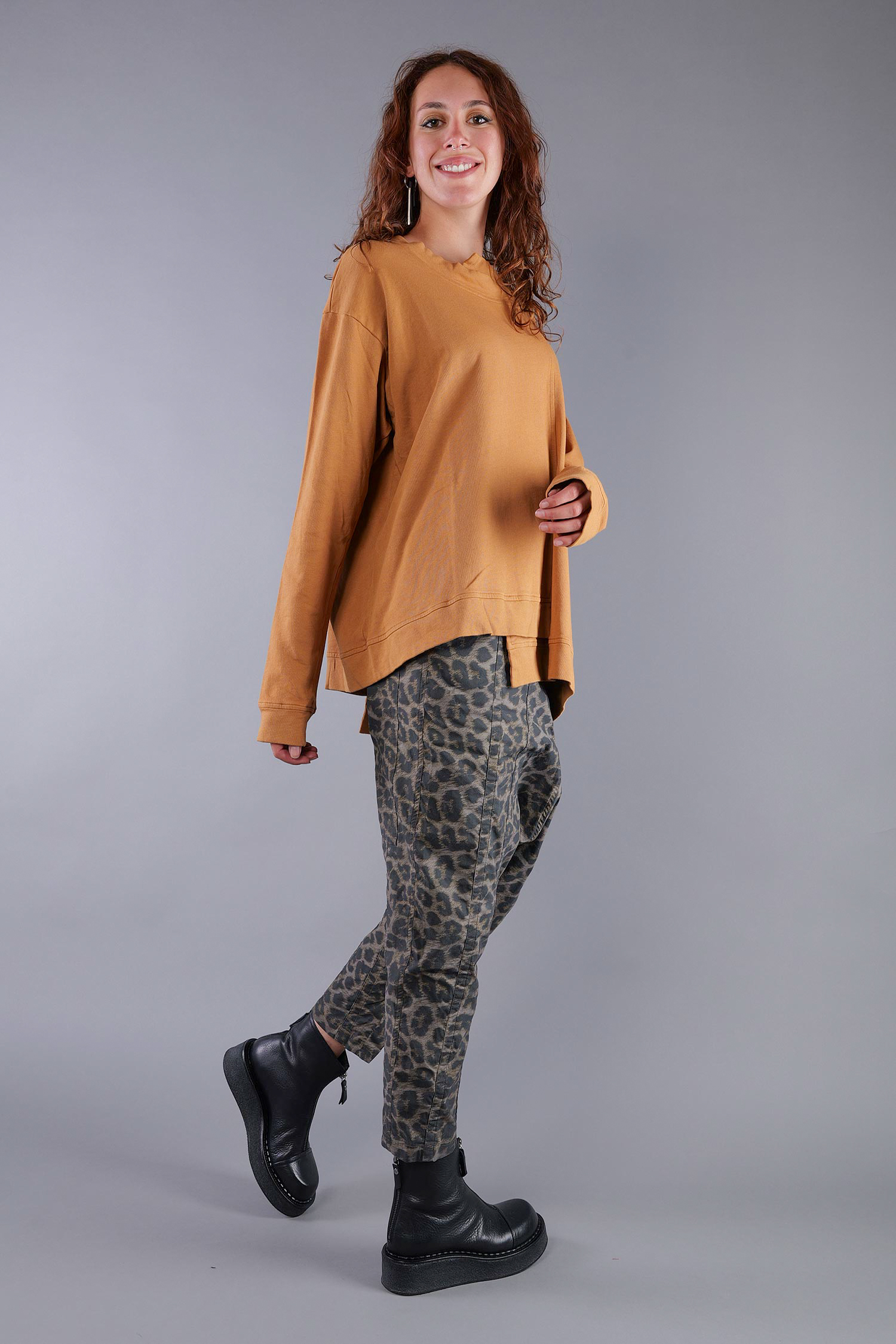 Asymmetrischer Sweater - Bronze - 2263290501