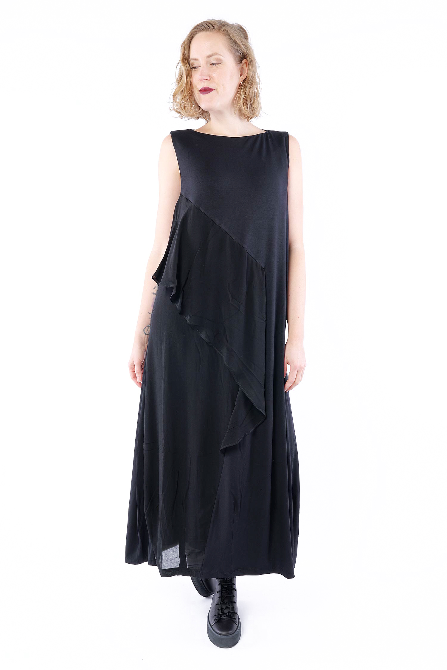 Kleid mit Rüschung - Schwarz - 861014