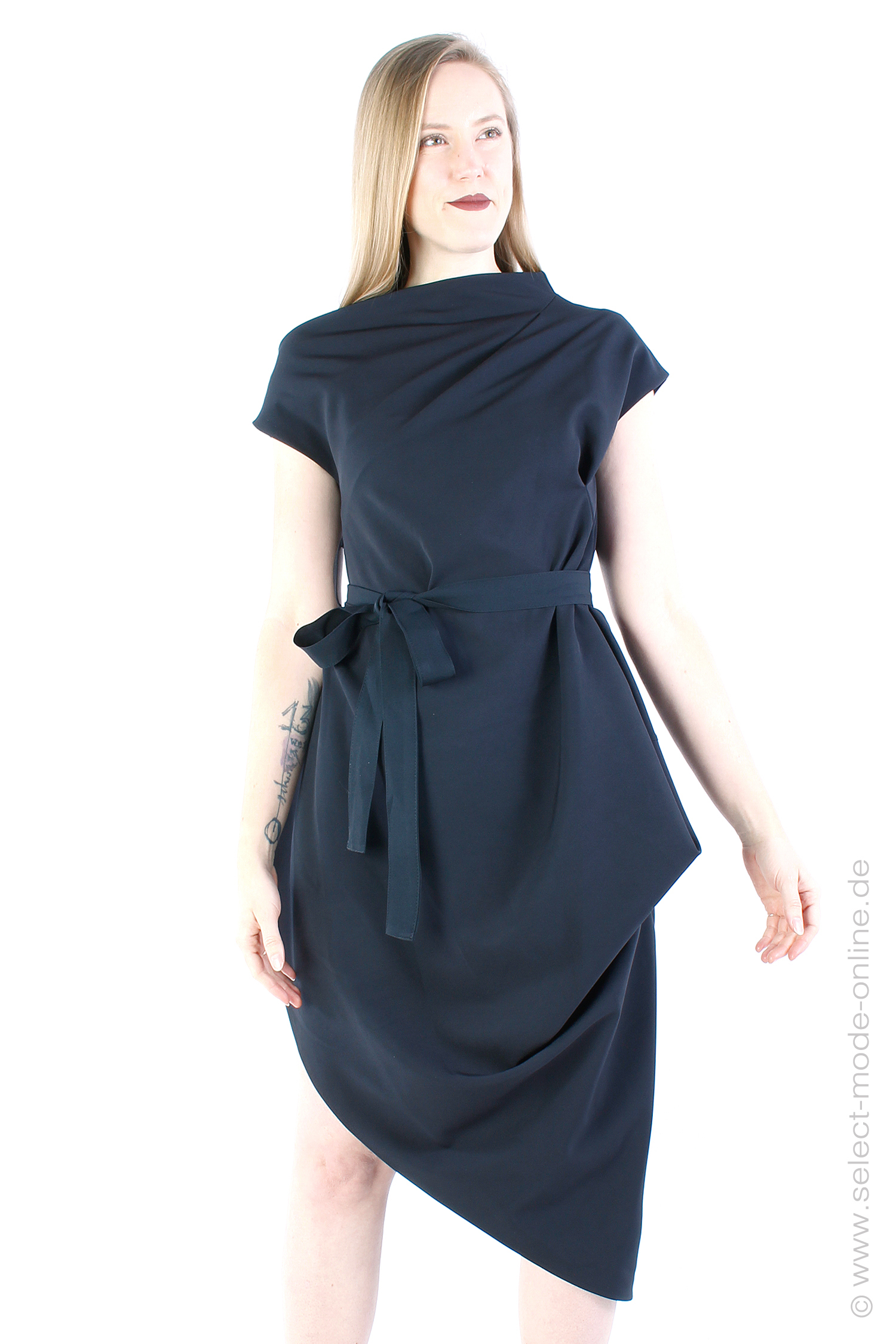 Asymmetrisches Kleid - Schwarz - LW655