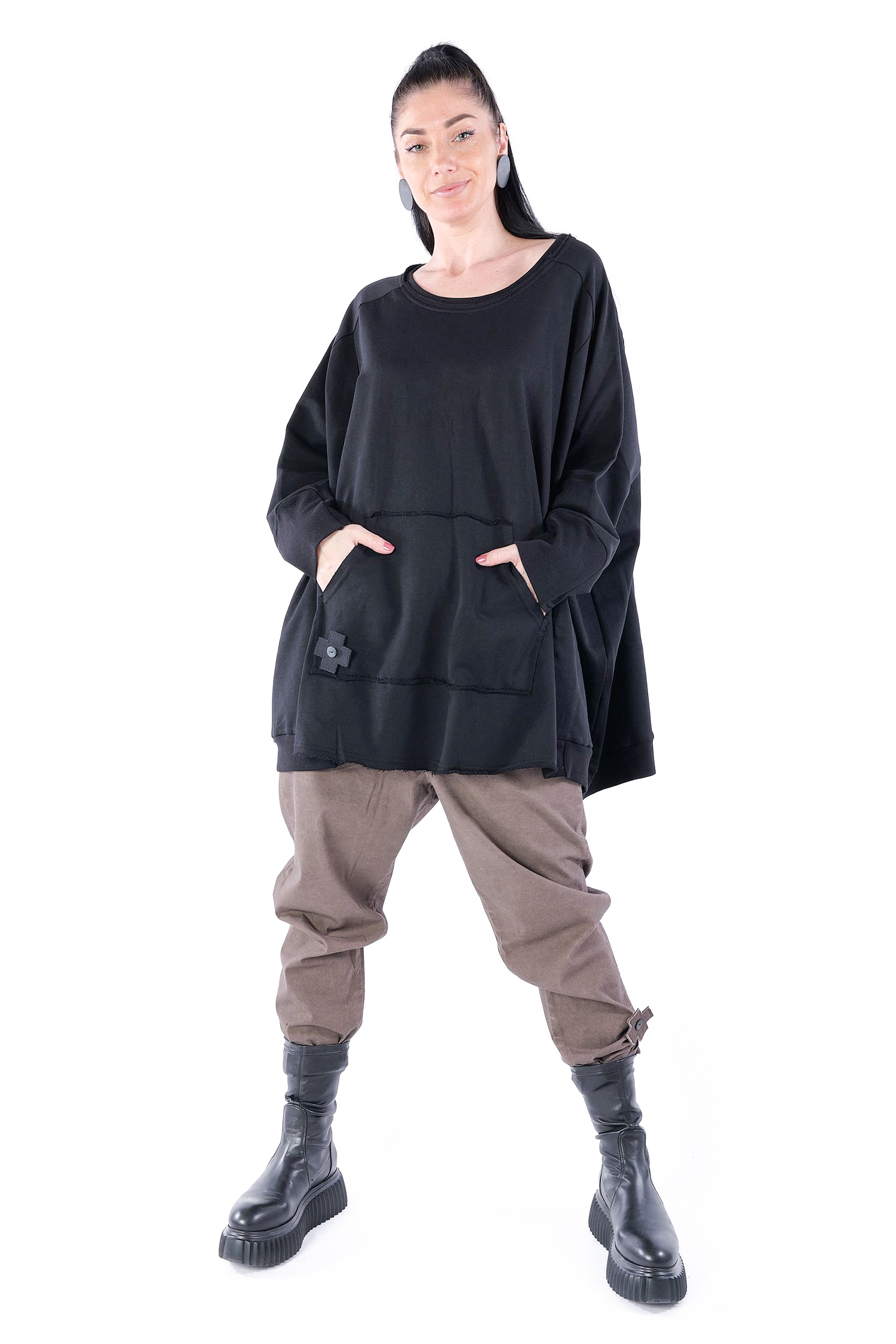 Langer Sweater mit Plus - Schwarz - 2081