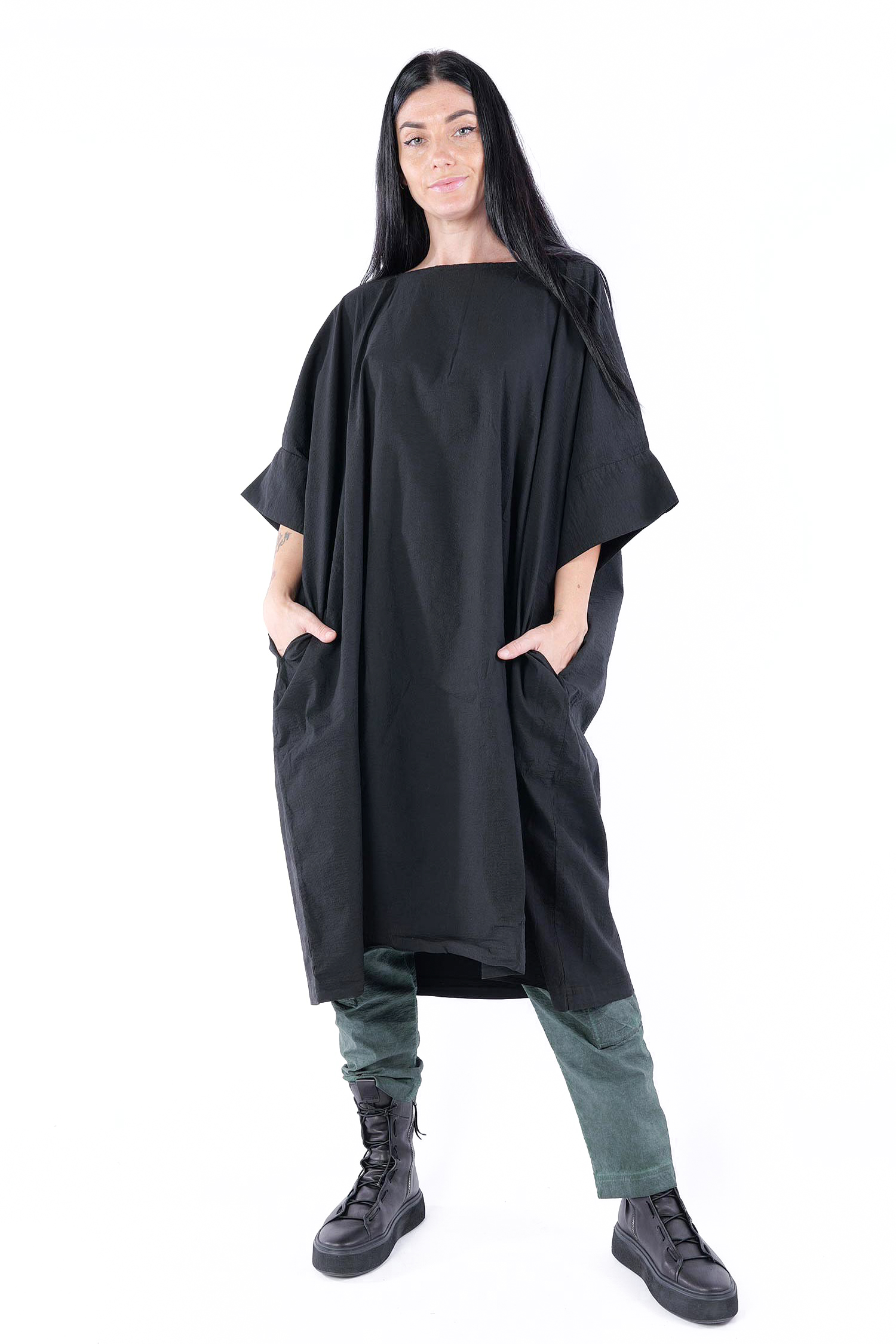 Oversize Kleid - Schwarz - 2252240907