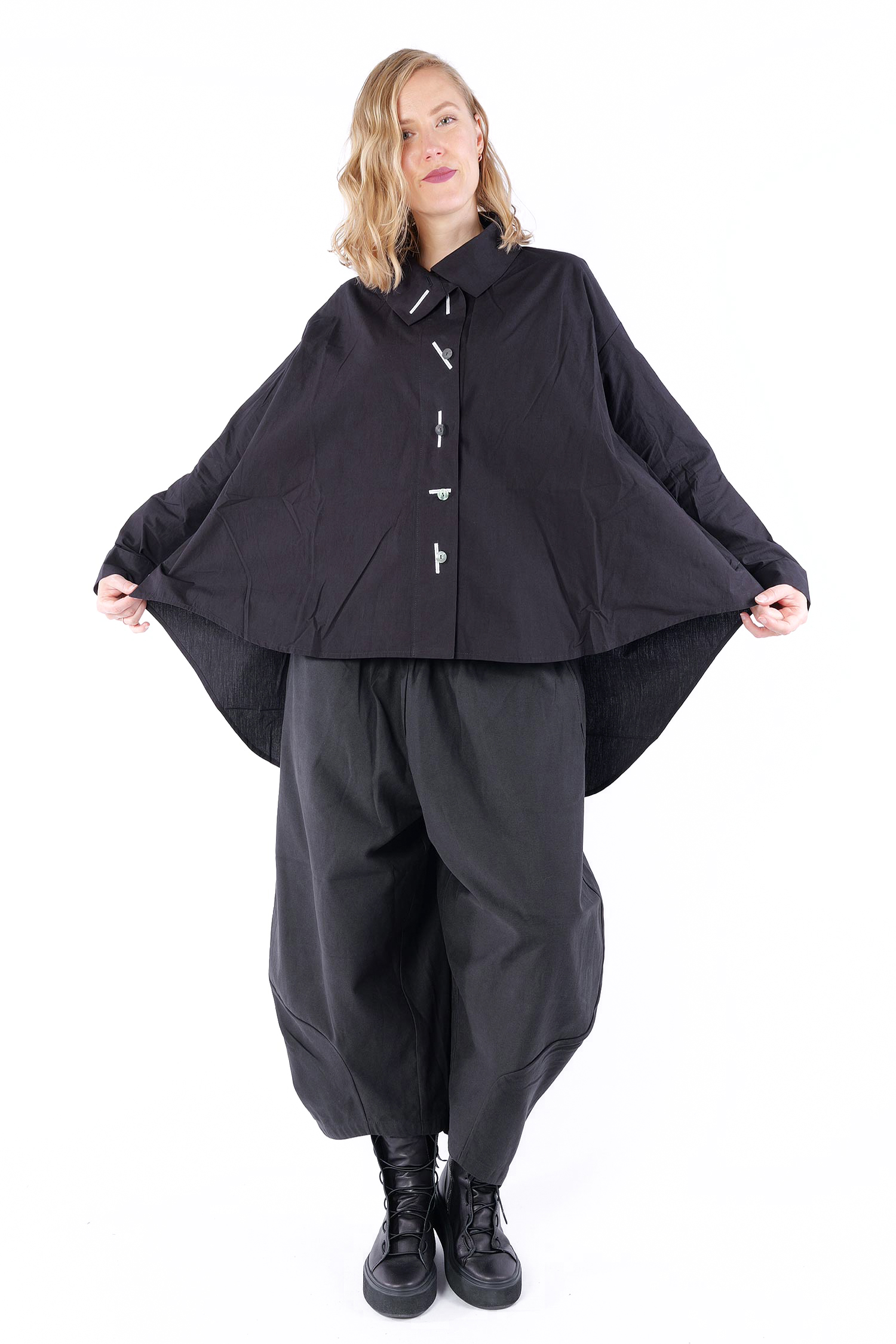 Oversize Bluse - Schwarz - 253420
