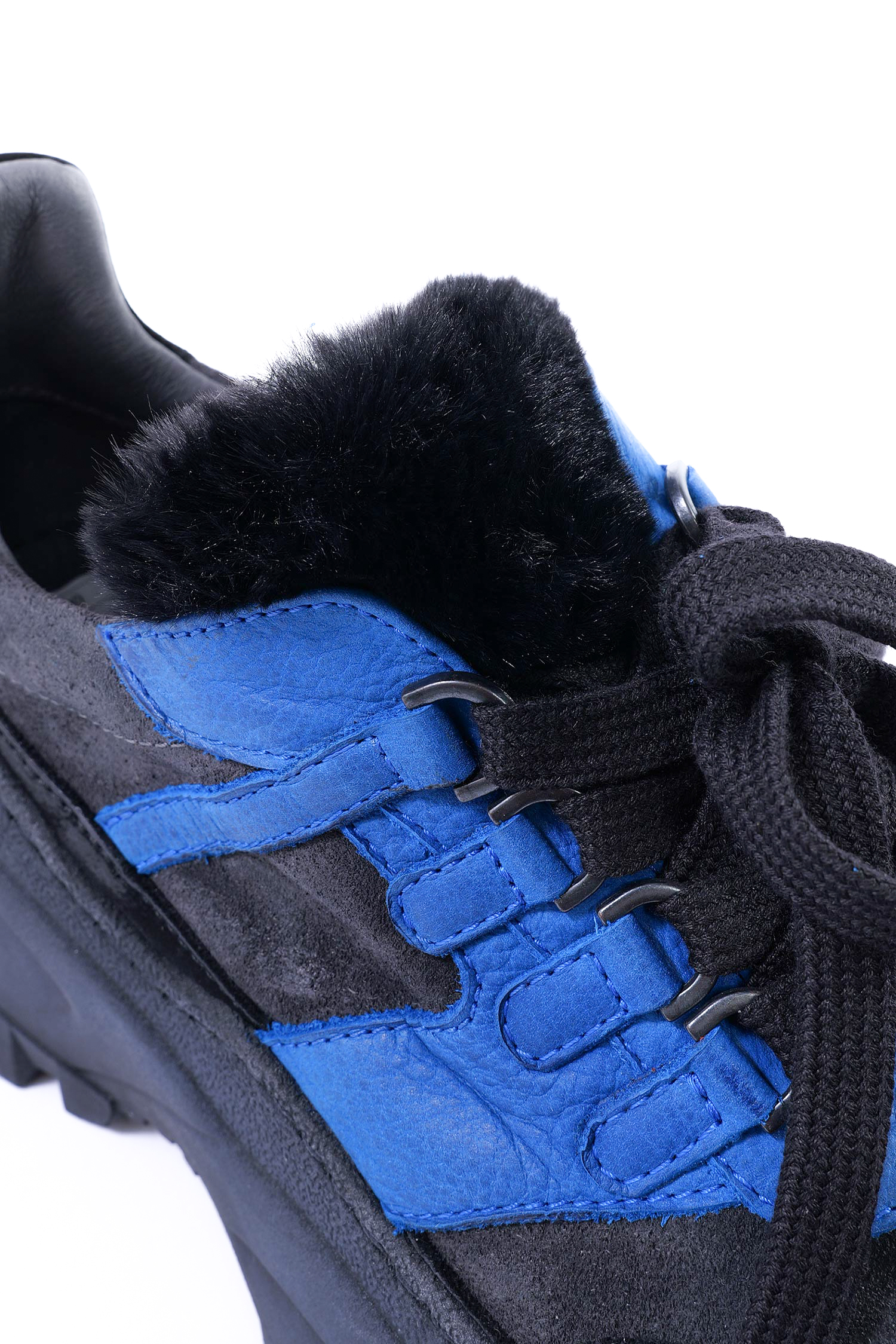 Leather sneakers with fur tongue - black - 4400