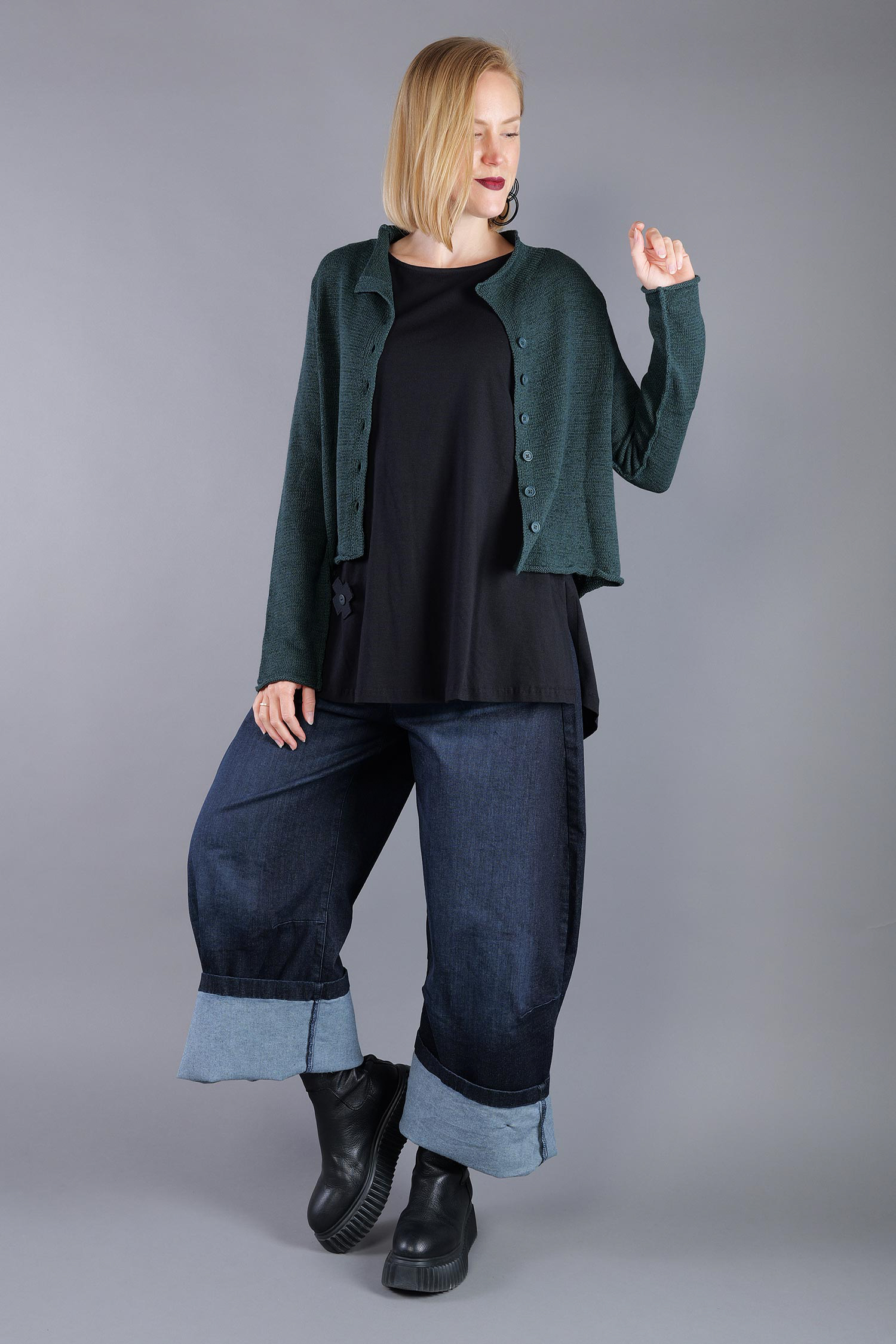 Short knitted jacket - Forest - 2263727111