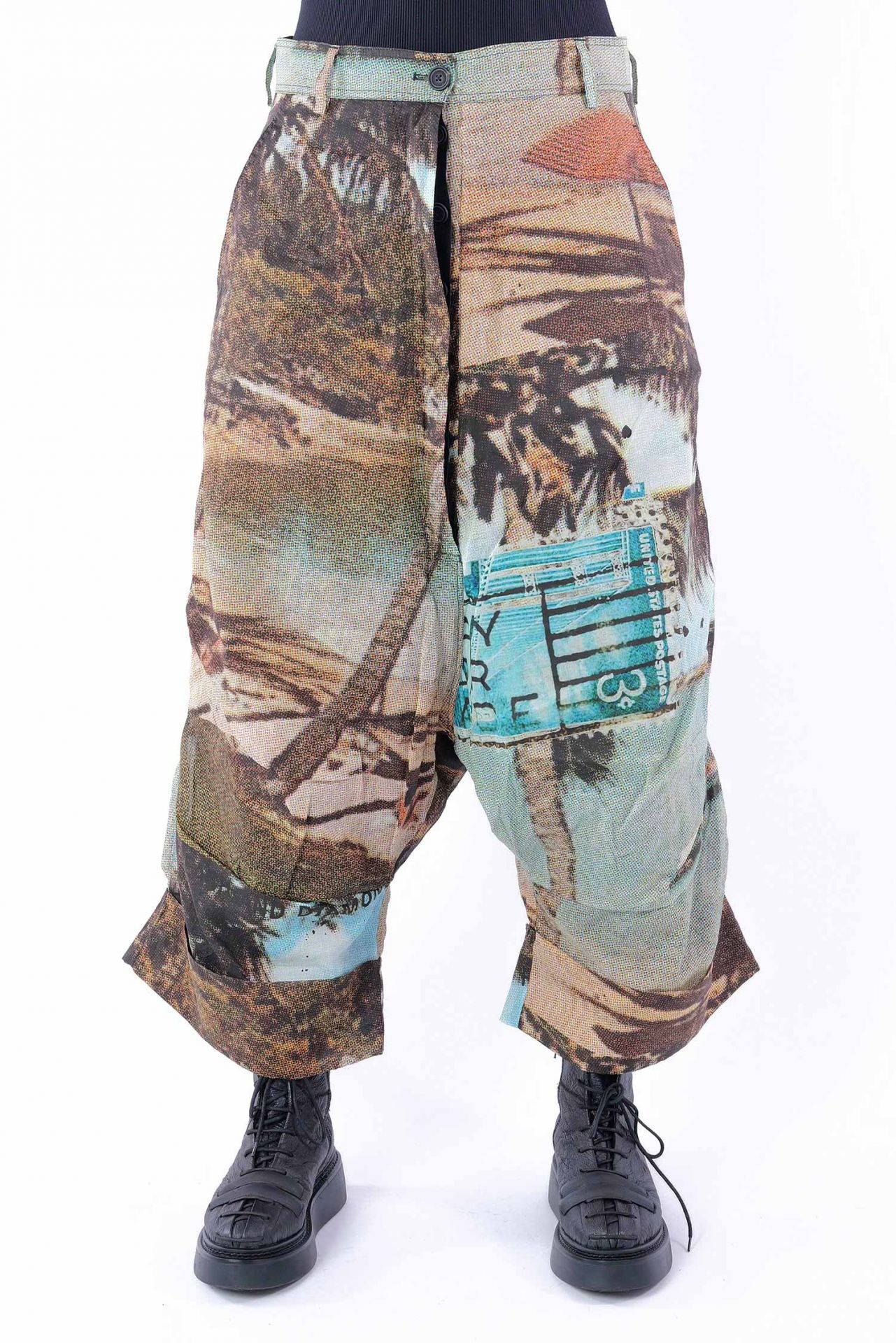 Cotton Blend Stitch Pointed Bermuda Pants main image 1