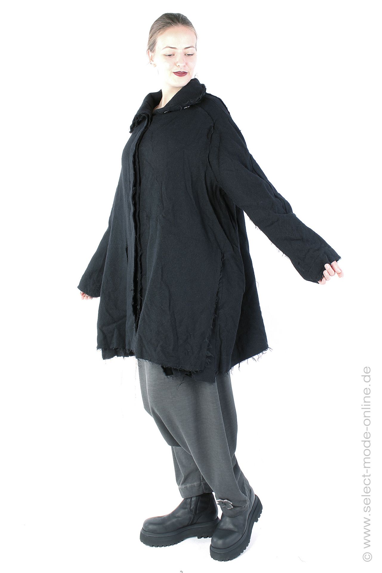 Best HD Pictures about  Rundholz Black Label Online Shop  with No AI Images